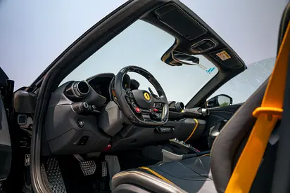 2021 Ferrari 812 GTS — фото 15