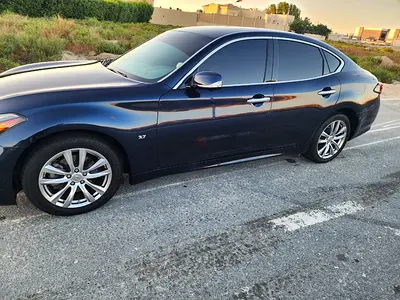 Infiniti Q70 Luxury 2017 GCC Specs