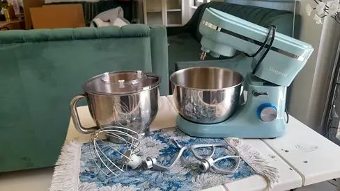 Vospeed dough mixer 4.5L/5L Tilt-Head Stand Mixer - Light Blue, used lightly