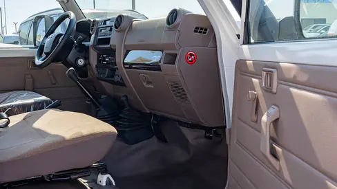 Toyota Land Cruiser LC 78 LX, миниатюра 9