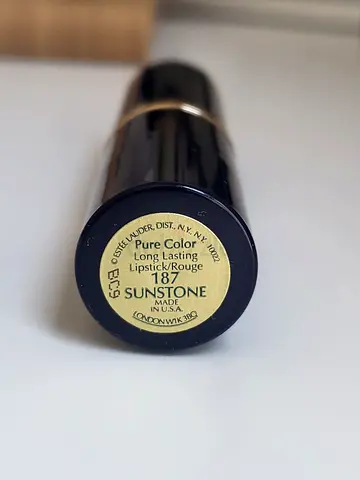 Estee Lauder Long Lasting Lipstick Pure Color Sunstone 187 (Rare / Not easily available)
