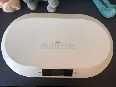 Baby weighing scale