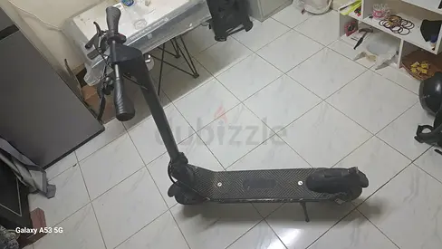 Electric scooter