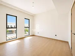 SINGLE ROW | NEAR AMENITIES | PREMIUM TOWNHOUSE