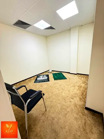 OFFICES AVAILABLE IN PRIME LOCATION WITH 15 DAYS GRACE PERIOD NO DEPOSIT NO COMMISSION DIRECT TO LANDLORD LIMITED UNITS AVAILABLE BOOK