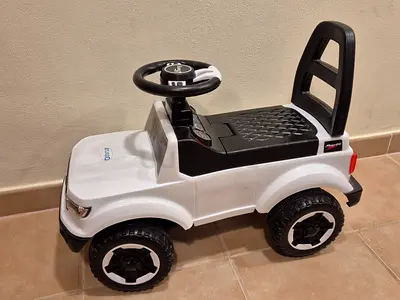 DORSA-Safe and Durable Toddler Push Car with Foot-Powered Movement (WHITE)