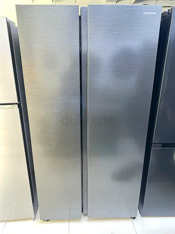 Samsung side by side refrigerator neat and clean excellent condition perfect working
