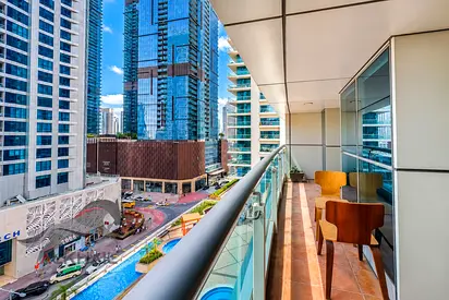 Spacious 1 Bedroom | Prime Marina Location | Easy Viewing