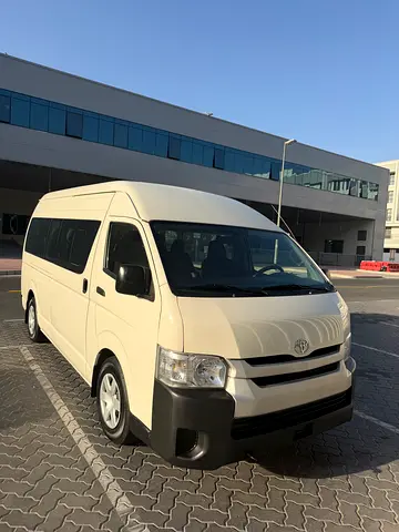 Toyota Hiace GLS 2018 GCC Specs - Well Maintained