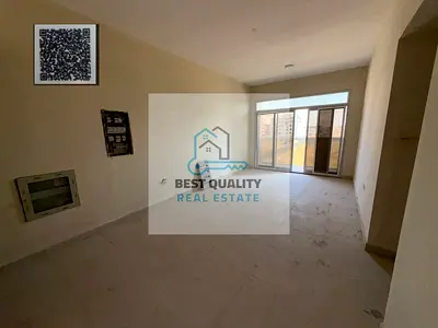 بناية جديدة أول ساكن للإيجار – الجرف 3 الصناعية  موقع استراتيجي بجوار السوق الصيني مباشرة