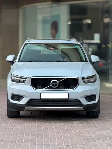 Volvo XC40 T4 Momentum, миниатюра 2