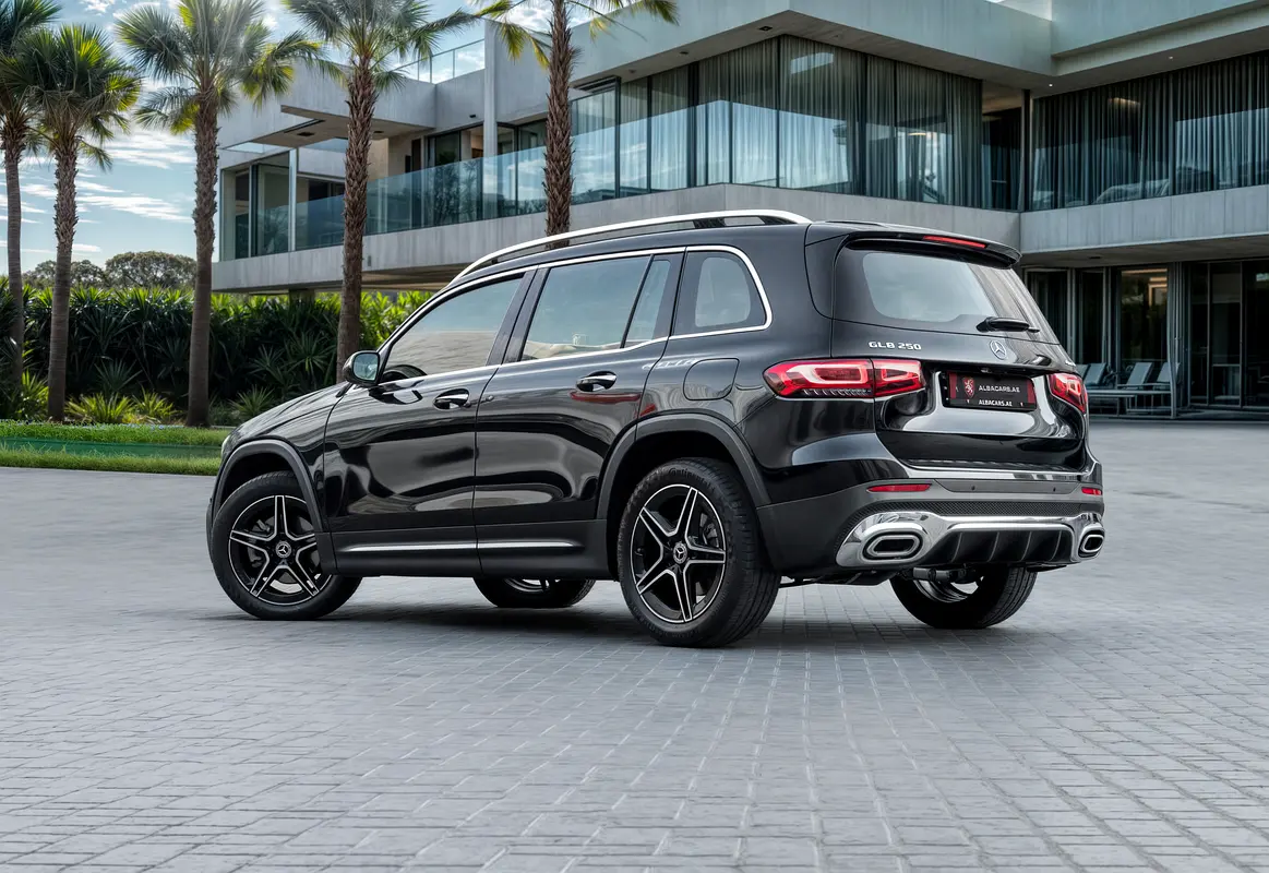 Mercedes-Benz GLB-Class 2023