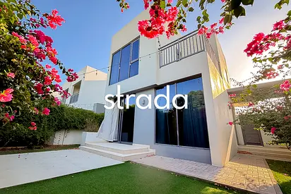 Spacious Villa | Maple 3 | Prime Plot