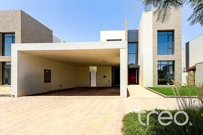 Spacious | Golf Course Views | Close to Amnetities