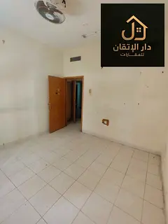 Near Corniche and Services