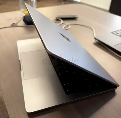 Macbook Pro M2 Max 32GB Ram 1TB SSD