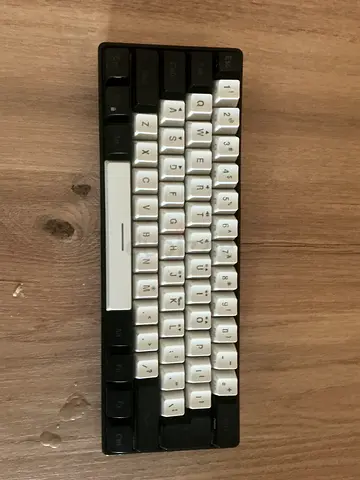 Compact 40% Membrane Keyboard - Used, Good Condition RGB COLORS AND MODES
