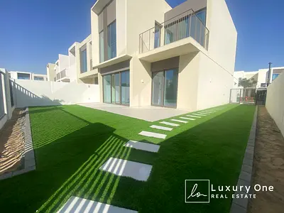 Brand New | Large Layout | 4 Beds+Maid | Vacant