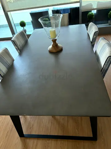 6 seater dining table