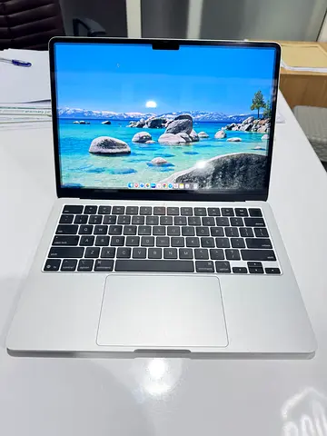 Macbook Air M4 13’’ | 256GB | 16 GB RAM