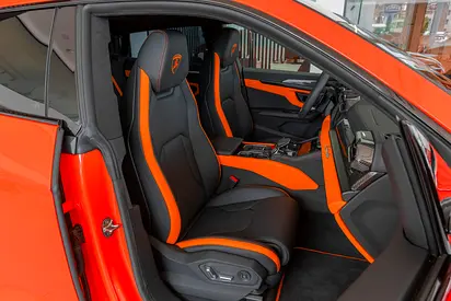 2025 Lamborghini URUS — миниатюра 19