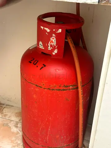 LPG Gas Cylinder (filled) with regulator
