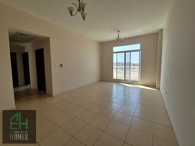 Spacious apartment | Ready to move| Open view