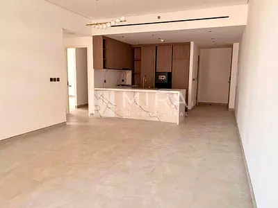 BRAND NEW I CORNER UNIT I HUGE LAYOUT