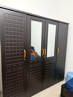 Fully furnished sea facing Bed space@Opp Lake park chorniche Abu Dhabi