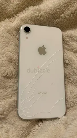 iPhone XR White - Price Negotiation accepted (Back Glass Cracked)