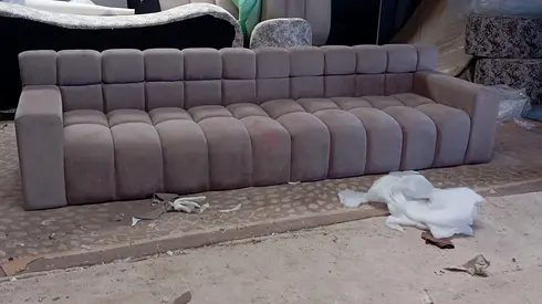 Large Modern Tufted Fabric 4-Seater Sofa - Light Grey