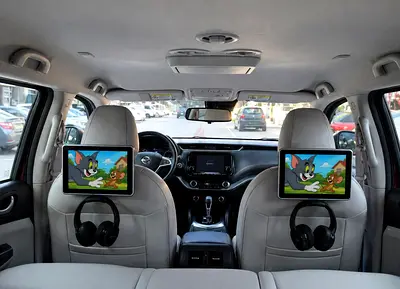 Pair of Rear Seat Headrest Entertainment Screens with Wireless Headphones