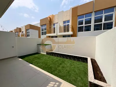 3BR VILLA | CLEAN AND GOOD CONDITION |BACK TO BACK