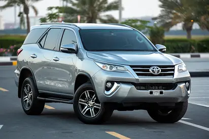 TOYOTA FORTUNER V4 2016