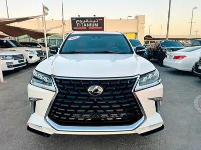 لكذس LX570 خليجي سجنيتشر Lexus LX 570 Signature 2021 | GCC Specs | Low Mileage | Pristine Condition