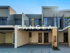 On Pool and Park | Landscaped | Kitchen Equipped