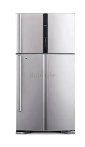 Silver double-door refrigerator in good condition Hitashi 610 liters