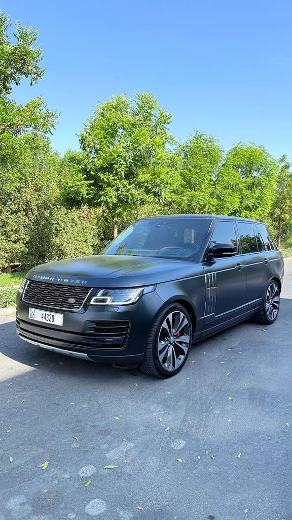 Land Rover Range Rover 2020 — photo 1 of 20