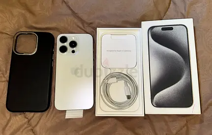 iPhone 15 Pro 128GB TDRA white titanium with Box, Cable and Case - Excellent Condition