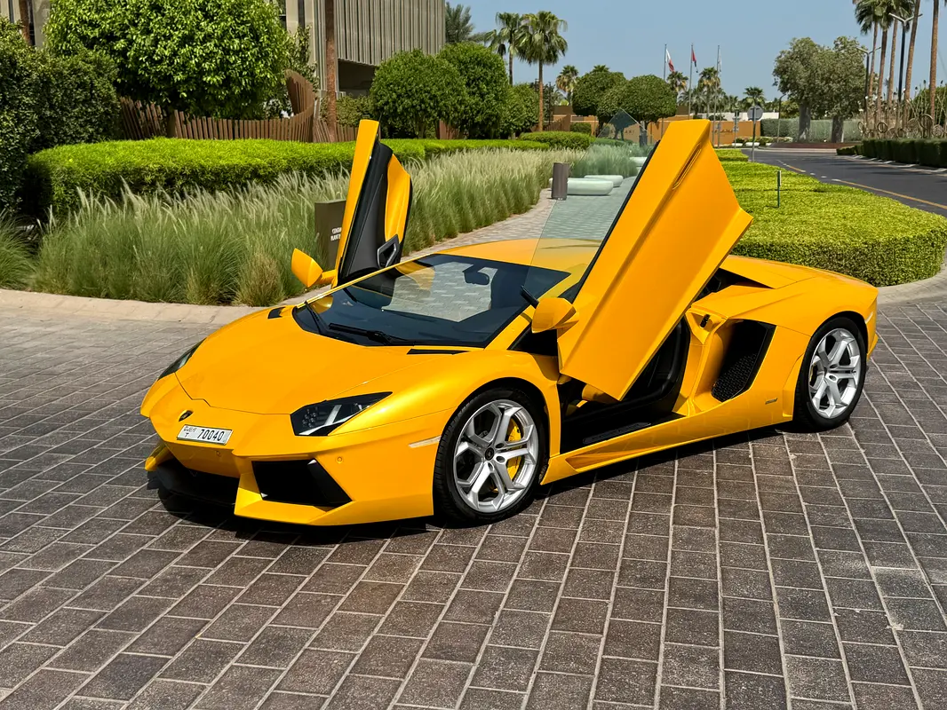Lamborghini Aventador 2013 — photo 1 of 15