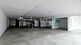 Retail Showroom | Busy Commercial Hub | Vacant