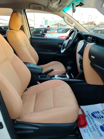 2017 Toyota FORTUNER 照片 14