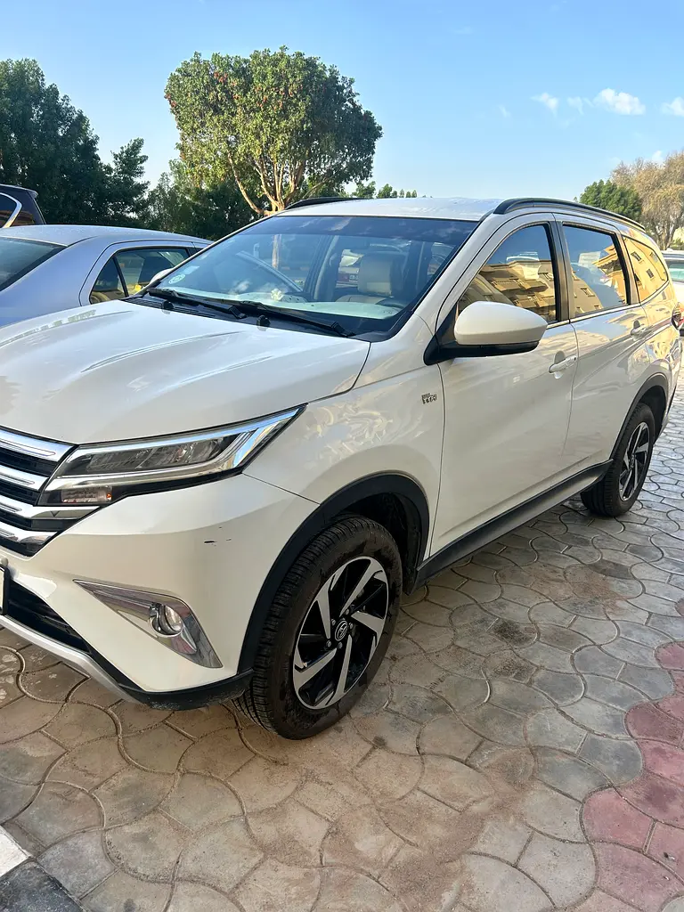 Toyota Rush 2020 — photo 1 of 9