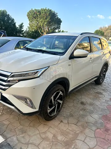 Toyota Rush EX 2020 GCC Specs - Excellent Condition 7-Seater
