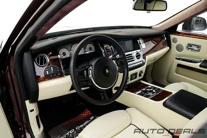 2016 ROLLS-ROYCE GHOST — миниатюра 12