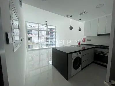 VACANT | BIG LAYOUT |BESYT VIEW