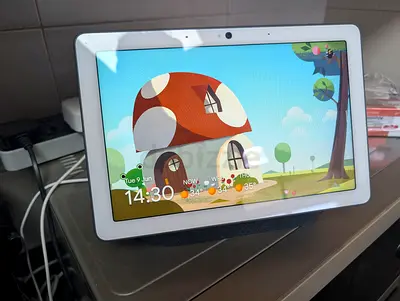 Google Nest Hub Max (Smart Display) - Good Working Condition