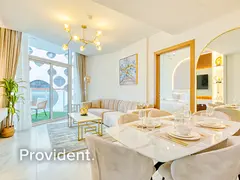 Burj Khalifa View | Upgraded | Closed Kitchen