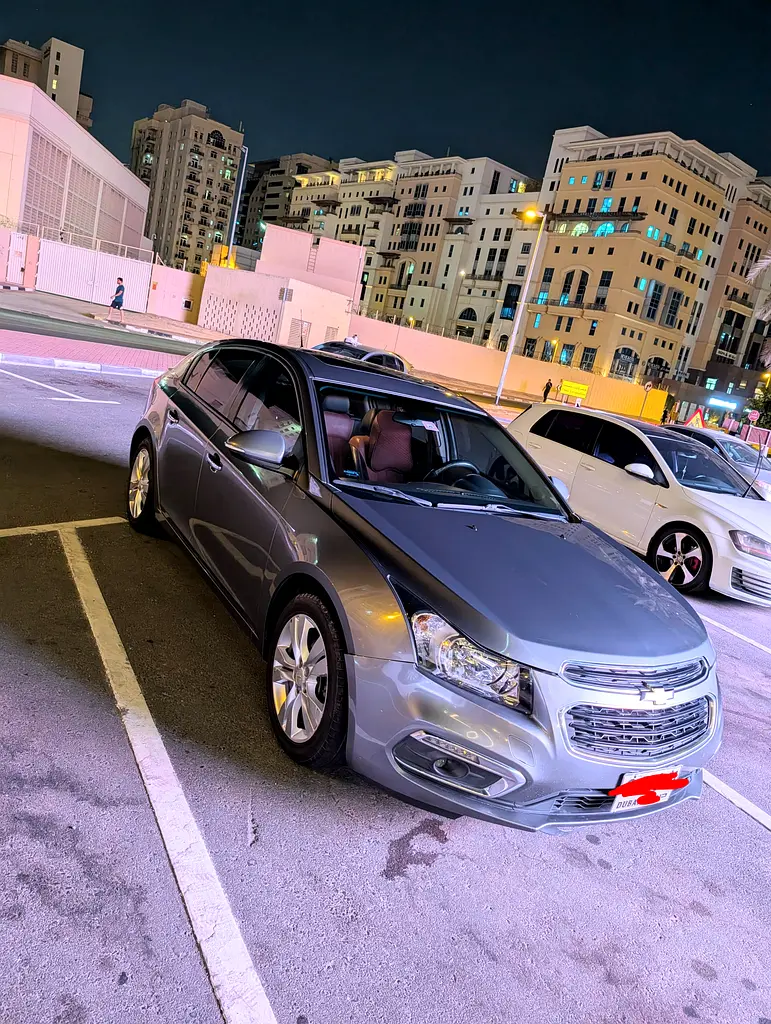 Chevrolet Cruze 2016 — photo 1 of 6