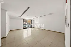 Ready to Move in | Great Layout | Close to metro